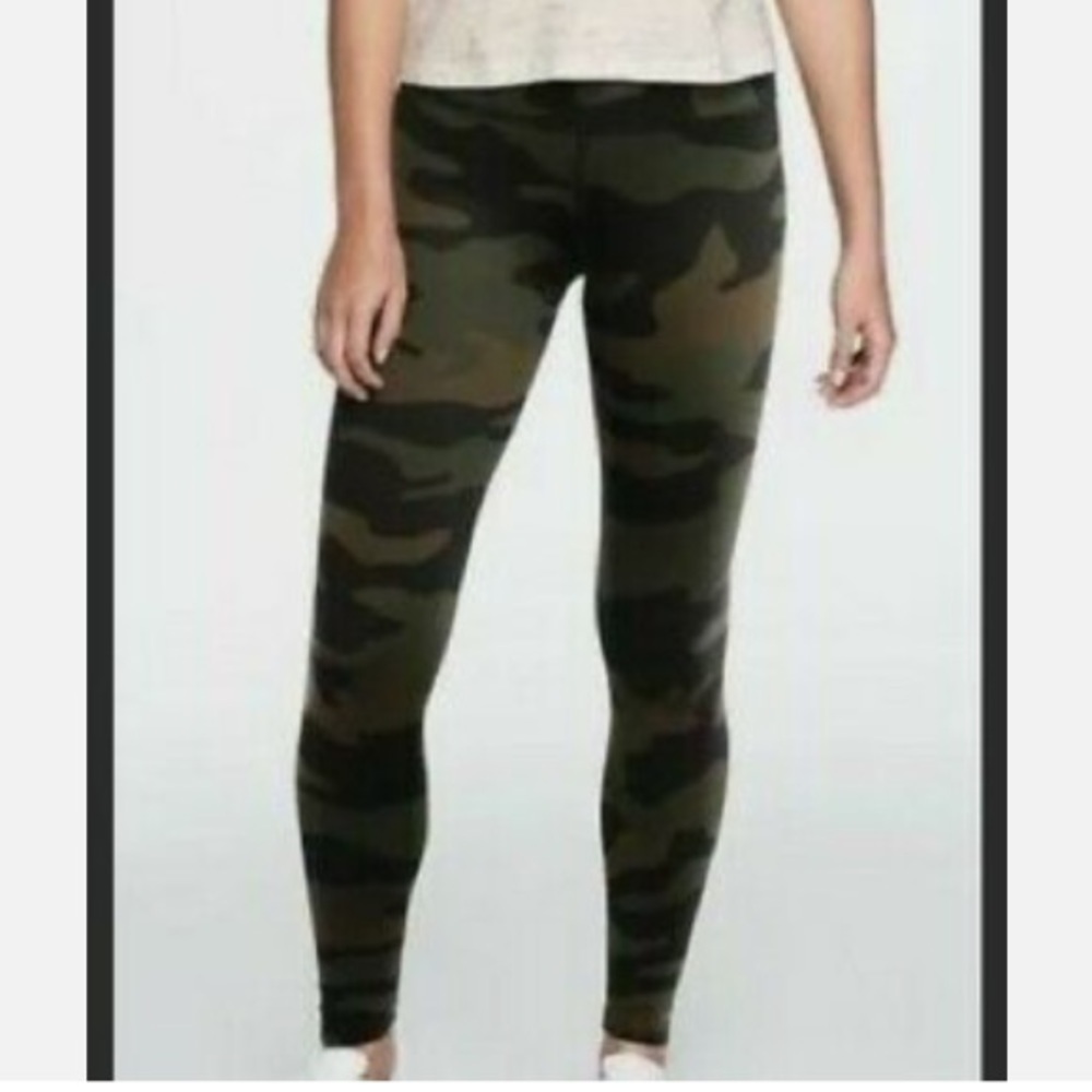 VS PINK camo ultimate high waisted leggings size small camouflage yoga pants​​​ - Picture 5 of 7